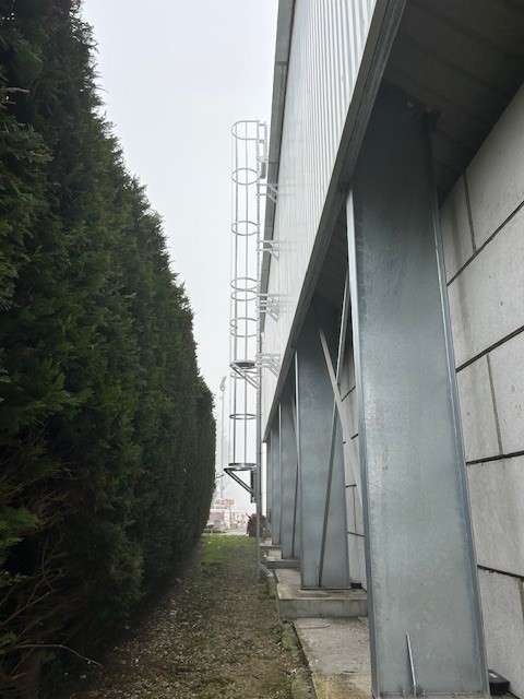 echelle à marche sur mesure le Mans