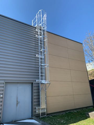 Echelle à crinoline sur mesure à Argentan